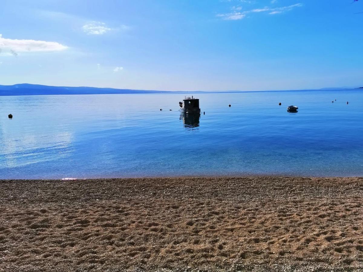 Apartment Roscic Omiš Buitenkant foto