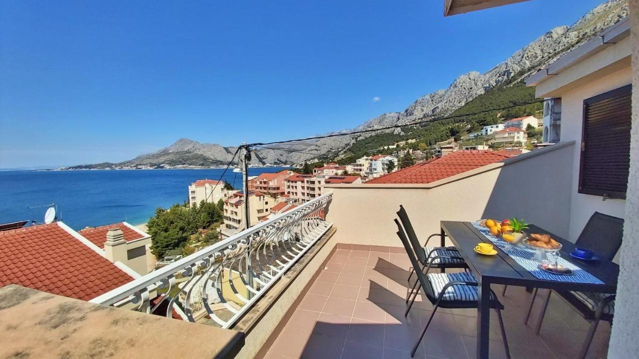 Apartment Roscic Omiš Buitenkant foto