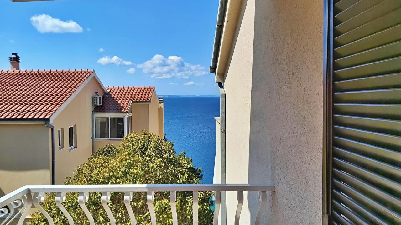 Apartment Roscic Omiš Buitenkant foto